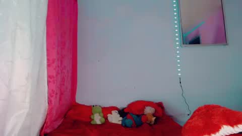 deboragill online show from June 26, 1:21 am