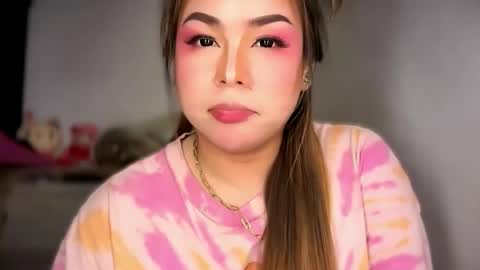 iyalicious online show from February 14, 7:43 pm