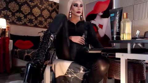 destroyermistressxxx online show from March 2, 11:22 pm