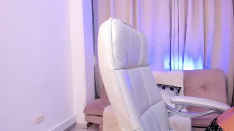 devil_konan online show from March 31, 7:16 pm