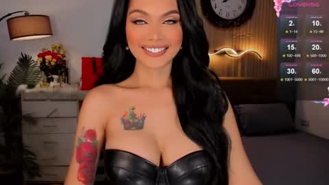    online show from June 21, 3:26 pm
