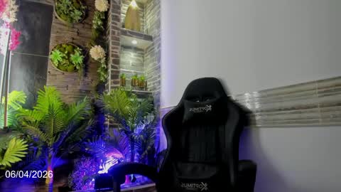 ISA DOLL online show from April 6, 12:49 pm