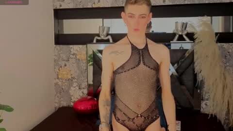 Dominic online show from February 13, 10:17 pm