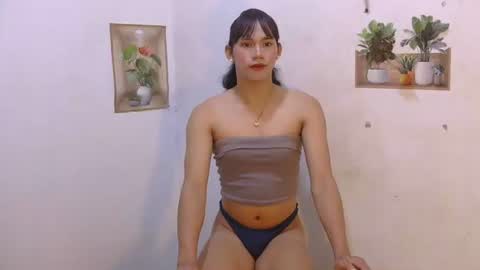 dy_namite online show from May 4, 5:51 pm