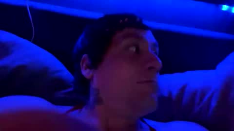 Aurora online show from March 25, 8:08 am