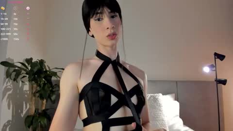 Einyel  online show from October 22, 8:23 pm