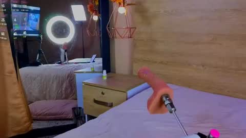 ella_mon online show from August 1, 2:56 am