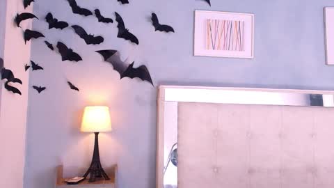 emily_castillo1_ online show from November 6, 5:18 am