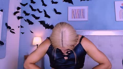 emily_castillo1_ online show from November 8, 6:03 am