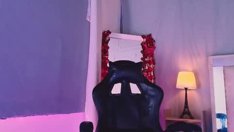 emily_castillo1_ online show from March 2, 5:41 am