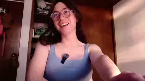 emily_pearl_ online show from September 10, 10:31 pm