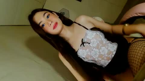 ariane online show from October 30, 9:30 am