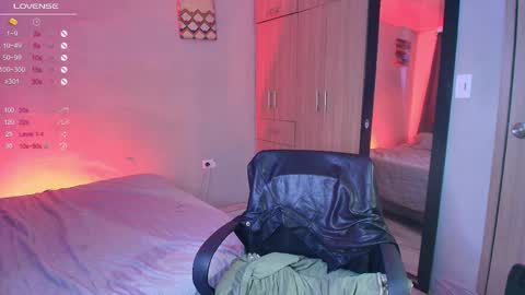 Mistress Emma Demon online show from April 25, 1:41 pm