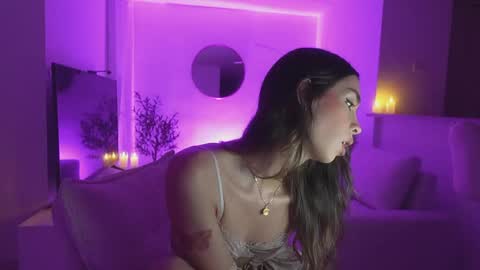 Emma voger online show from April 27, 2:10 am