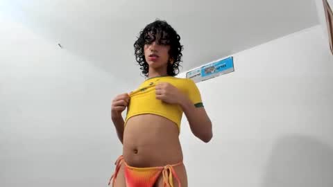 Snapshot of engel20042001 chatting on January 31, 7:40 pm engel20042001 online show from January 31, 7:40 pm