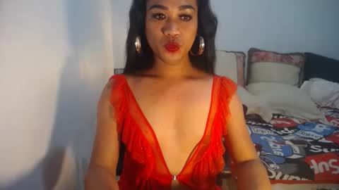 erika_madrigal online show from January 12, 6:28 am