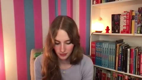 Evie3 online show from October 14, 7:42 am