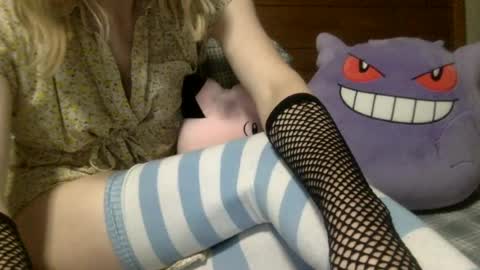 fenn88_ online show from July 19, 4:06 am