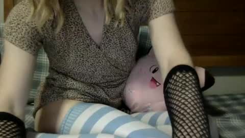 fenn88_ online show from July 25, 3:26 am