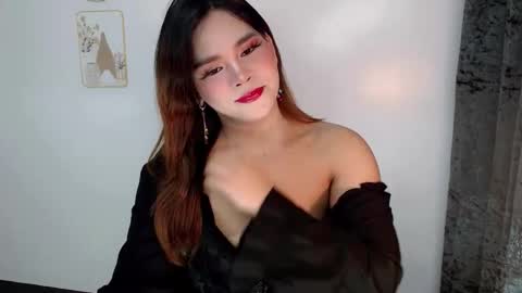 Jasmine online show from February 15, 9:46 pm