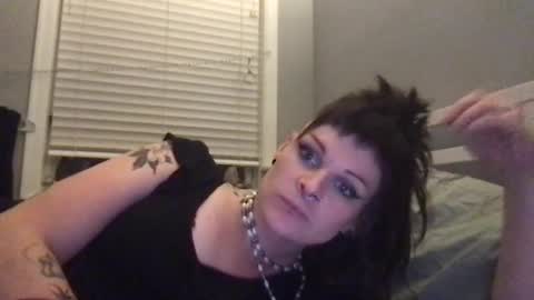 Snapshot of forthedolls chatting on October 13, 2:36 am forthedolls online show from October 13, 2:36 am