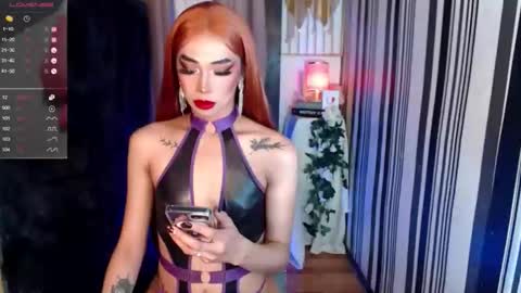 foxy_goddess online show from February 17, 10:50 pm