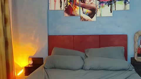 I am franzeva  online show from March 24, 5:45 am