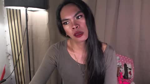 jackylyn pretty online show from May 1, 10:25 pm