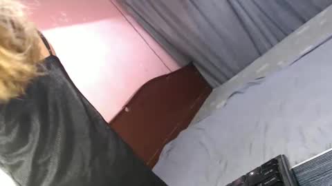 sweetyJENNY online show from January 14, 11:20 am