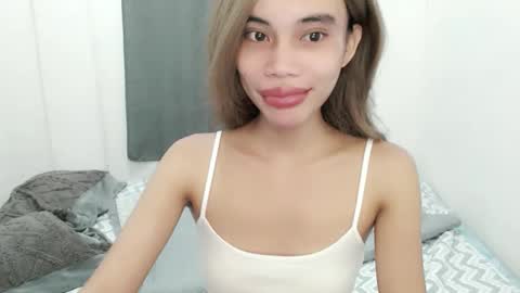 fuckingsexy143 online show from November 22, 12:45 am