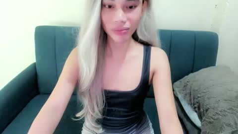 fuckingsexy143 online show from February 14, 7:21 pm