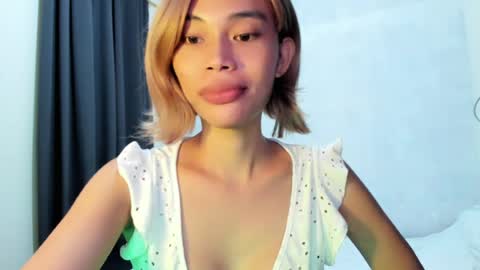 fuckingsexy143 online show from July 29, 5:28 am