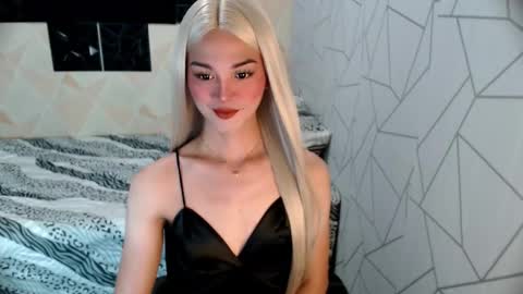 MISS IVANA online show from January 9, 2:38 am