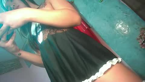 Call me sarnie online show from May 1, 11:20 pm