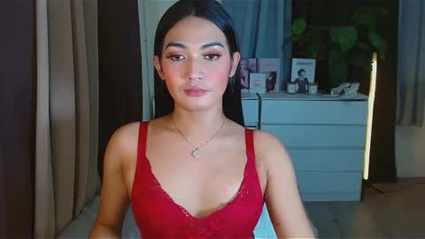 gabriela_deluxe online show from February 12, 4:13 pm