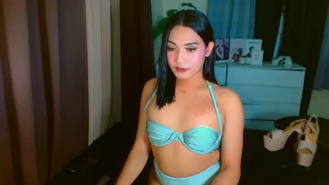 gabriela_deluxe online show from May 8, 5:31 pm