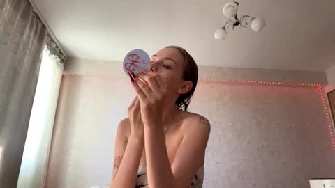 Emmi online show from September 25, 9:27 am