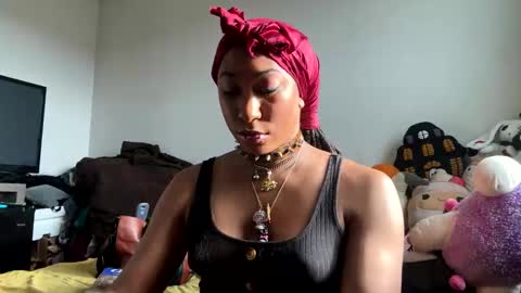 ghastgirlt_t online show from February 12, 9:43 pm