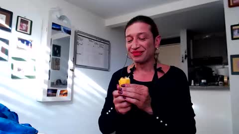 gikitrans online show from May 6, 9:43 pm