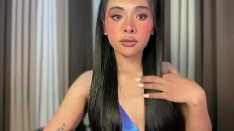 queen ronna online show from July 8, 4:32 pm