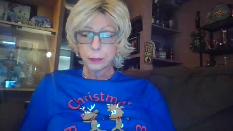 Girlinrock online show from May 7, 1:56 am