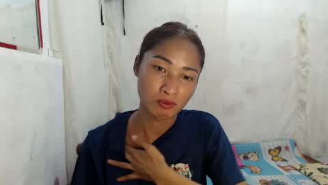goddess_queen25 online show from May 4, 7:35 am