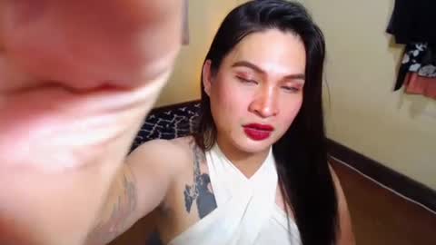 QUEEN JANE online show from January 16, 10:42 am