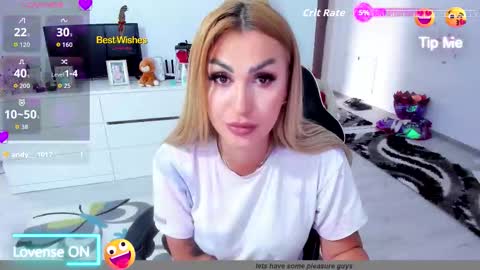 Nicole.. online show from September 11, 6:43 am