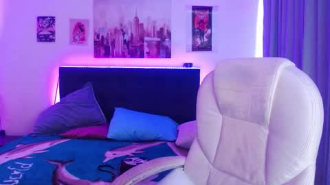 goth_minerva online show from December 16, 2:00 pm