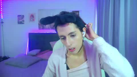 goth_minerva online show from April 29, 2:00 pm