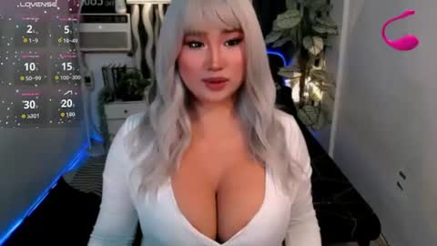 PAULATHEONE online show from July 4, 5:40 pm