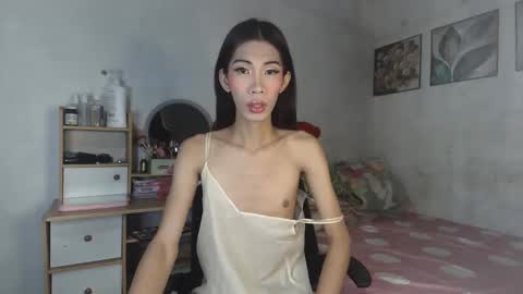 hailey_sweetcum77 online show from February 8, 11:11 pm