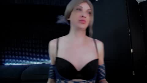 Snapshot of hardy_green chatting on October 29, 11:08 am Miss Hardy online show from October 29, 11:08 am