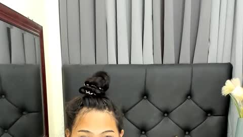 Snapshot of hazelmadonna chatting on February 26, 8:26 am HAZEL MADONNA online show from February 26, 8:26 am